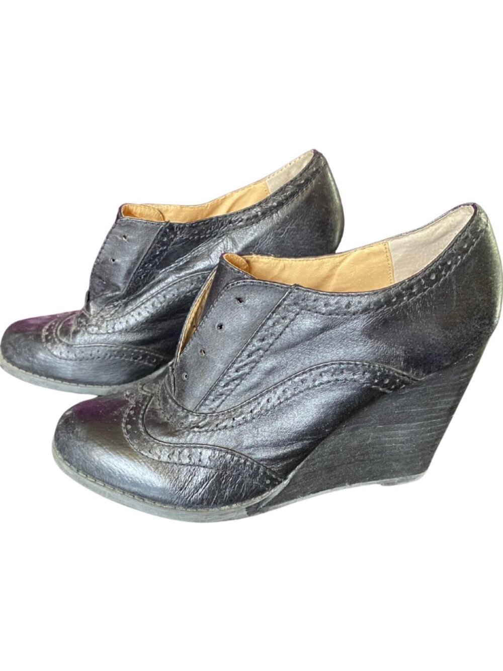 Steve Madden | black leather oxford style heels | size 8